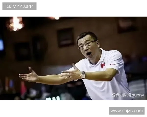 成都篮球队默契配合揭秘：从战术到团队精神的深度解析