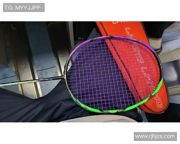 羽毛球新手必看：从零基础到实力提升的全面攻略与技巧分享